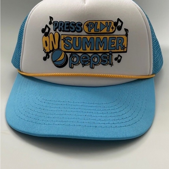 Press play on summer Pepsi trucker hat and bag - Picture 2 of 5
